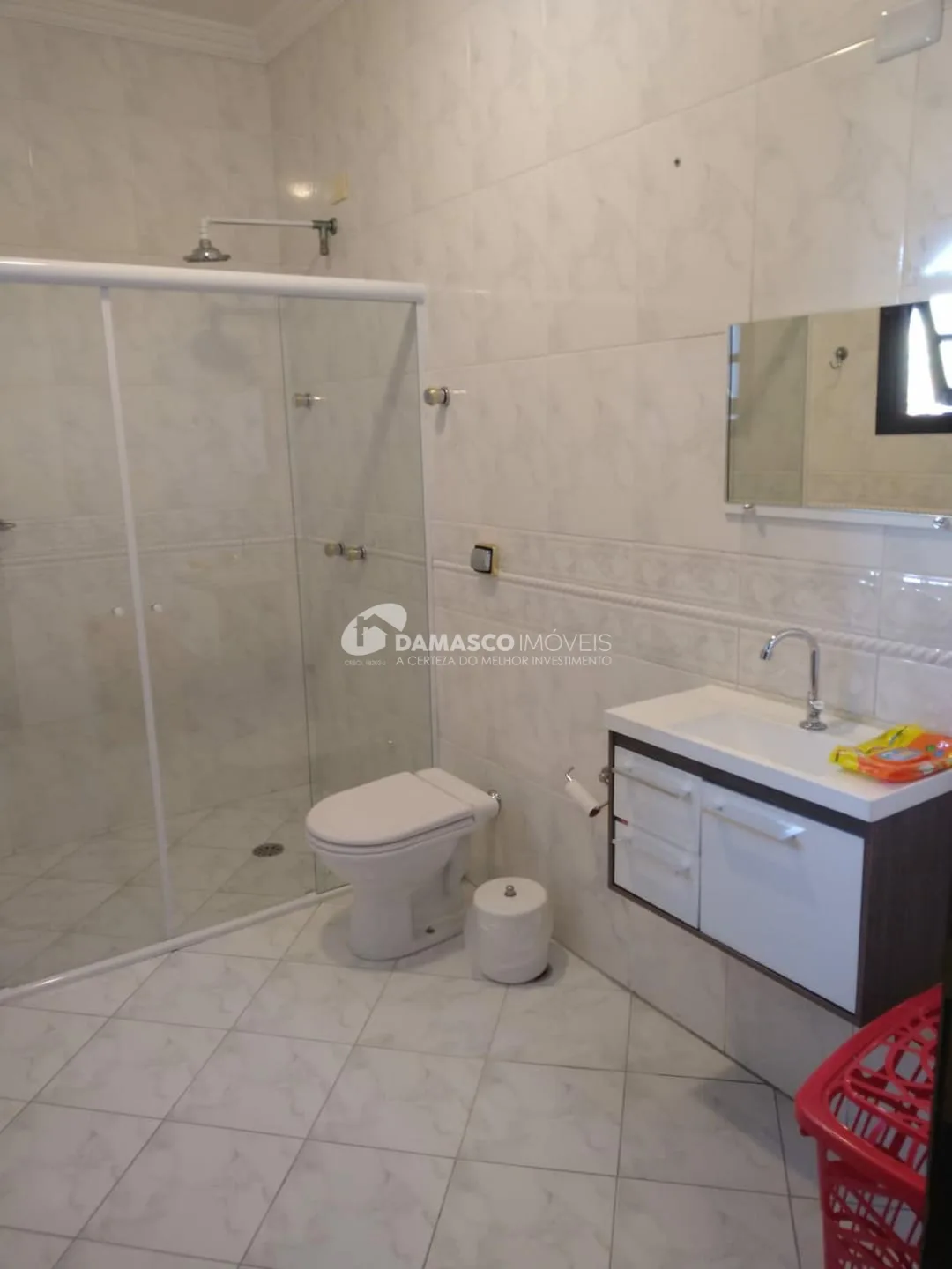 Sobrado à venda 2 Quartos, 1 Suite, 6 Vagas, 345M², Nova Gerty, São Caetano do Sul - SP