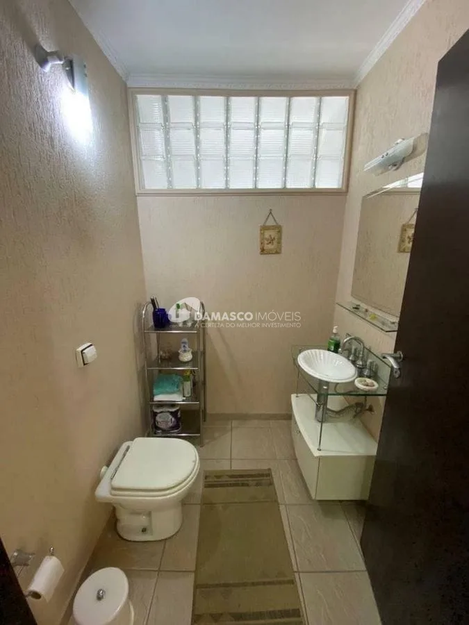 Sobrado à venda 3 Quartos, 1 Suite, 3 Vagas, 220M², Osvaldo Cruz, São Caetano do Sul - SP