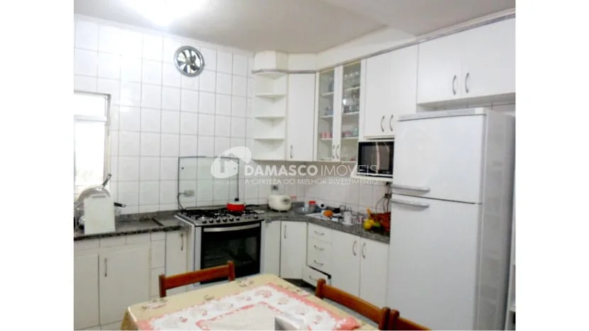 Sobrado à venda 4 Quartos, 1 Suite, 2 Vagas, 222M², Barcelona, São Caetano do Sul - SP