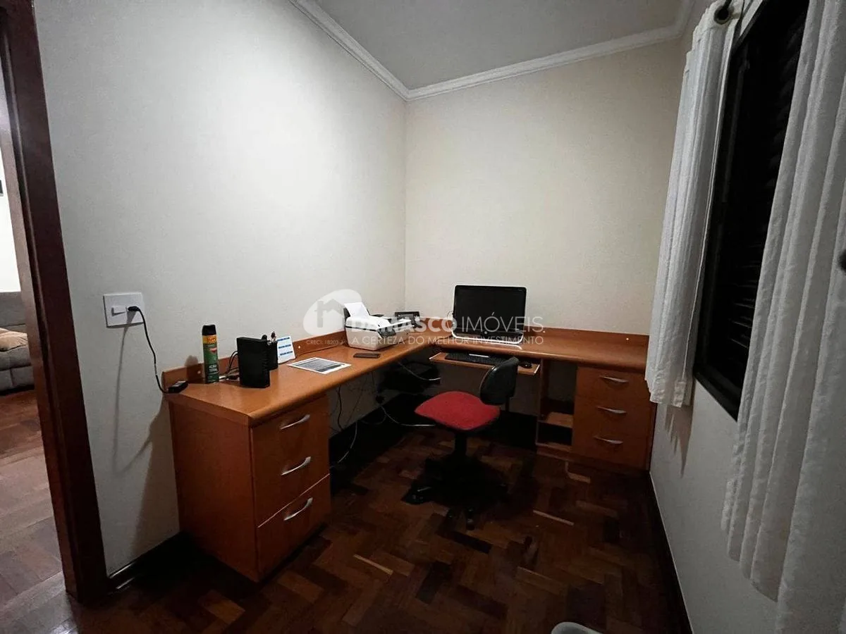 Casa térrea, 3 quartos, 3 vagas, a  venda - Vila Alpina SP