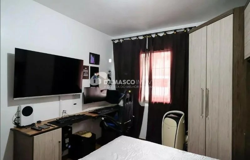 Sobrado à venda 3 Quartos, 3 Vagas, 220M², Mauá, São Caetano do Sul - SP