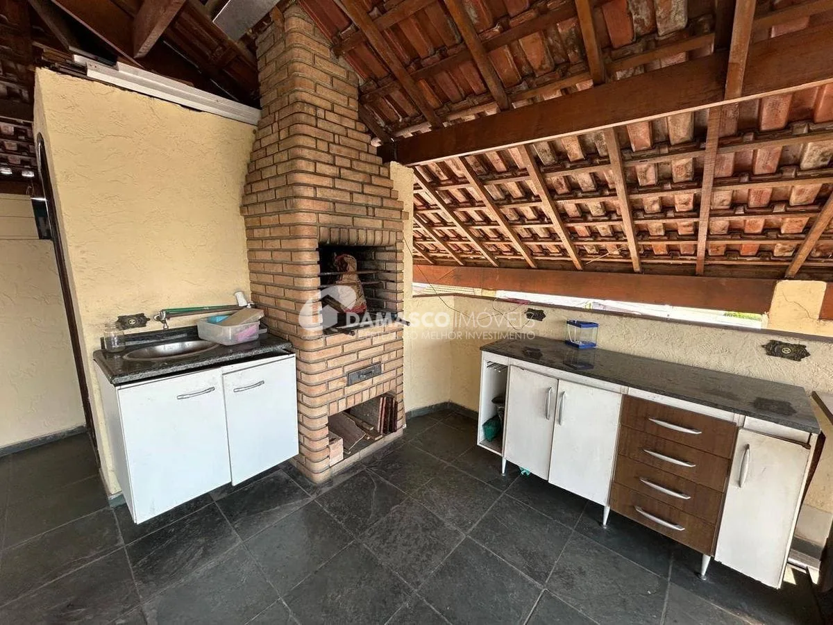 Sobrado a venda, 3 dorm, 4 vagas