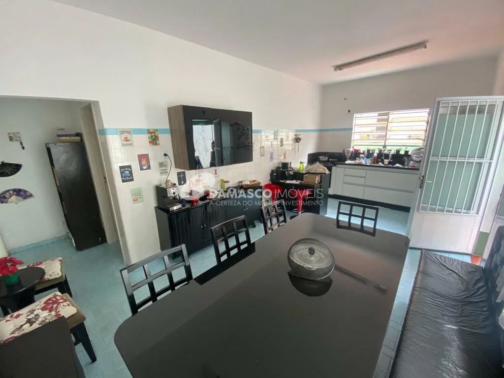 Casa à venda 2 Quartos, 3 Vagas, 198M², Campestre, Santo André - SP