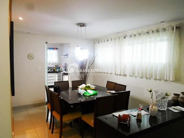 Sobrado à venda 3 Quartos, 3 Suites, 5 Vagas, 360M², Jardim São Caetano, São Caetano do Sul - SP