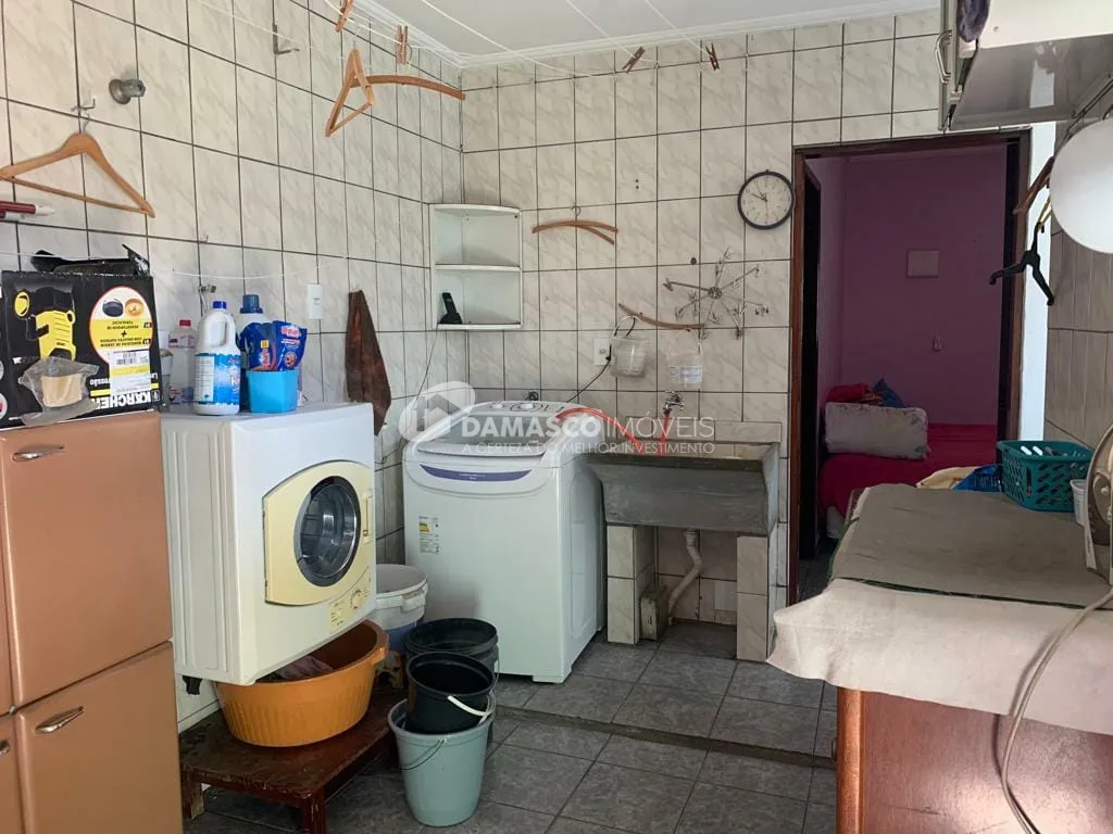 Casa à venda 5 Quartos, 1 Suite, 2 Vagas, 200M², Vila Palmares, Santo André - SP