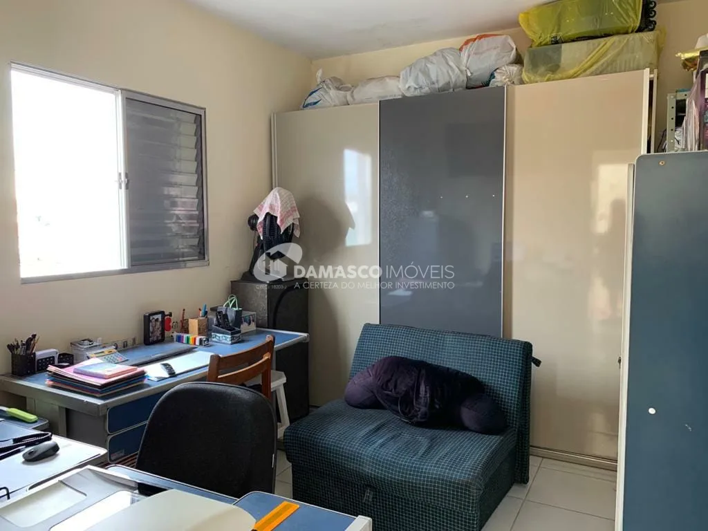 Casa à venda 2 Quartos, 1 Vaga, Olímpico, São Caetano do Sul - SP