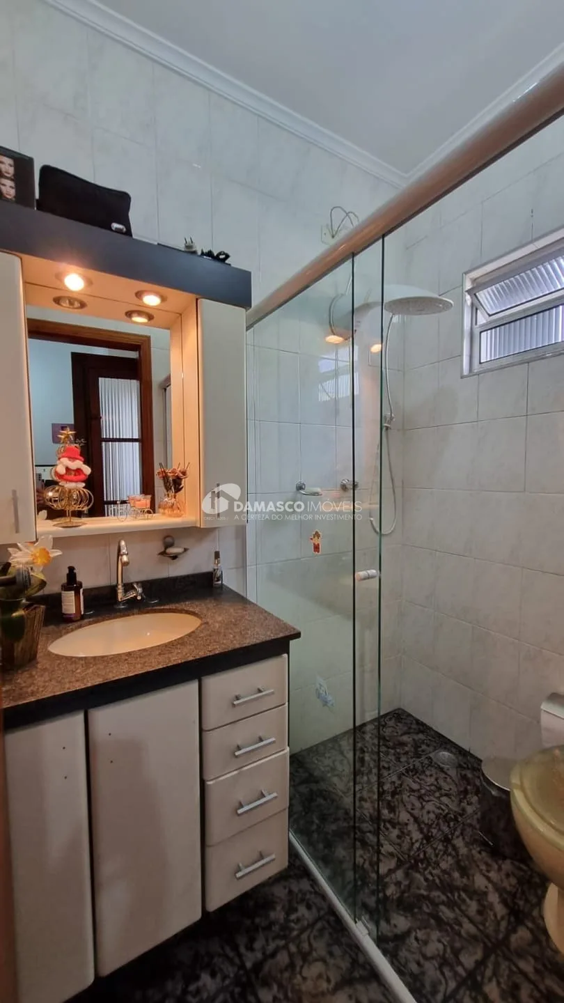 Sobrado à venda 3 Quartos, 1 Suite, 2 Vagas, Santa Paula, São Caetano do Sul - SP