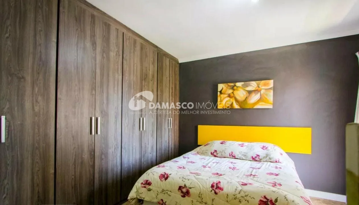 Sobrado à venda 3 Quartos, 1 Suite, 4 Vagas, 207M², Campestre, Santo André - SP