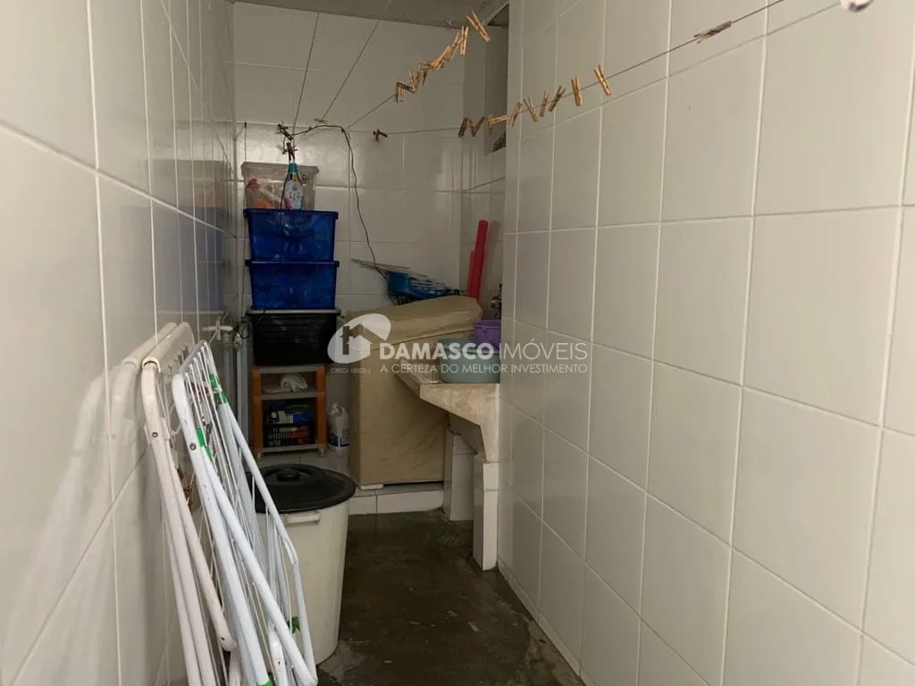 Casa à venda 2 Quartos, 1 Vaga, Olímpico, São Caetano do Sul - SP