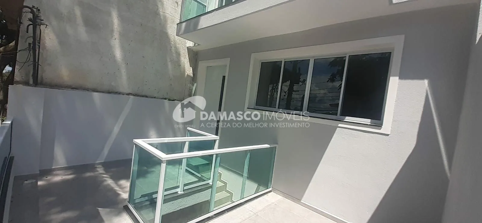 Sobrado à venda 3 Quartos, 2 Vagas, 250M², Vila Monumento, São Paulo - SP
