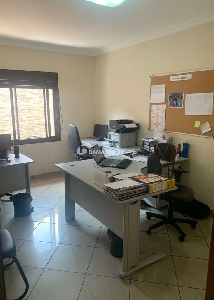 Sobrado para locação 6 Quartos, 4 Vagas, 500M², Santa Paula, São Caetano do Sul - SP