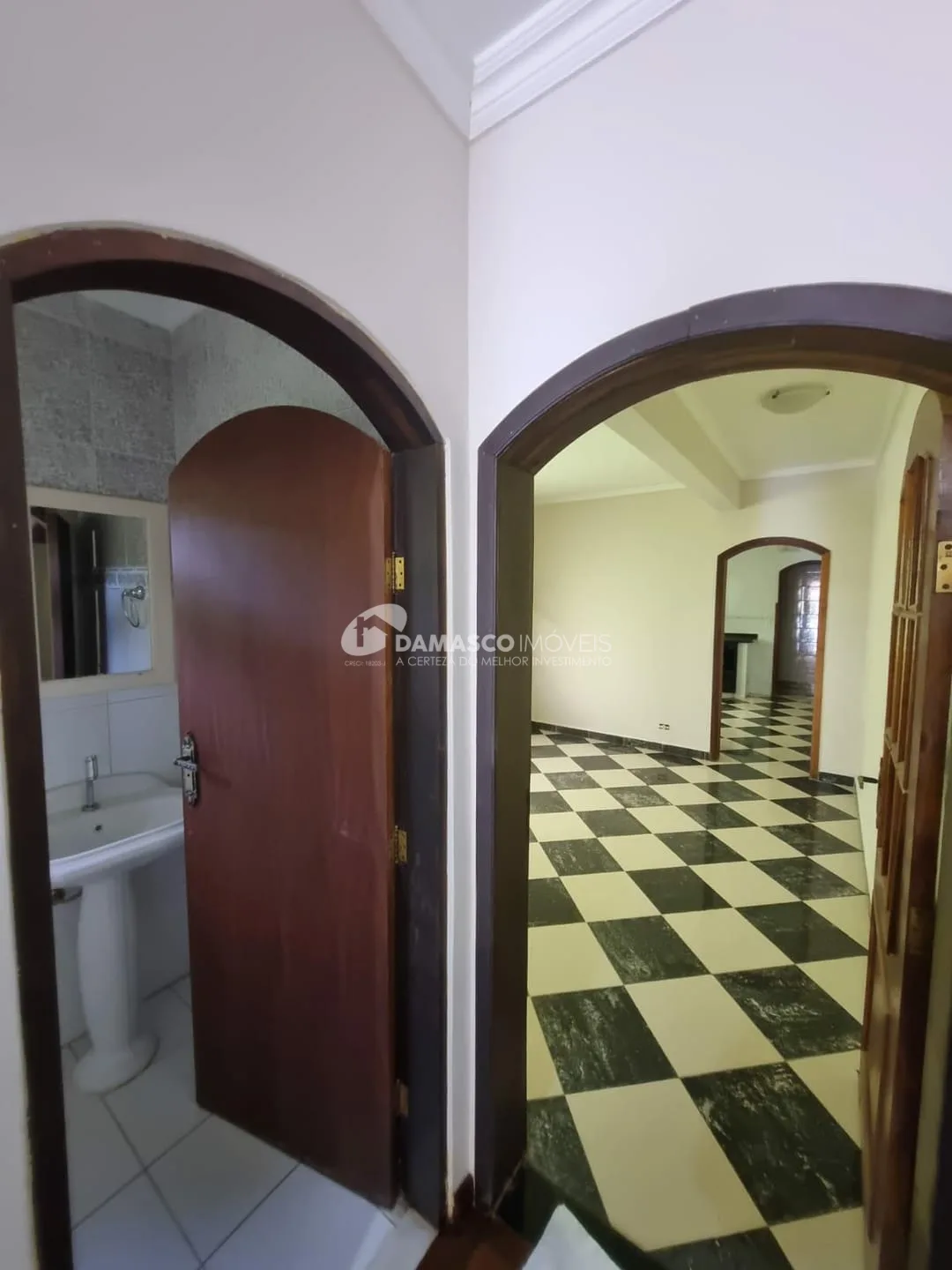 Sobrado à venda 3 Quartos, 2 Suites, 2 Vagas, 207 m², Campestre, Santo André - SP