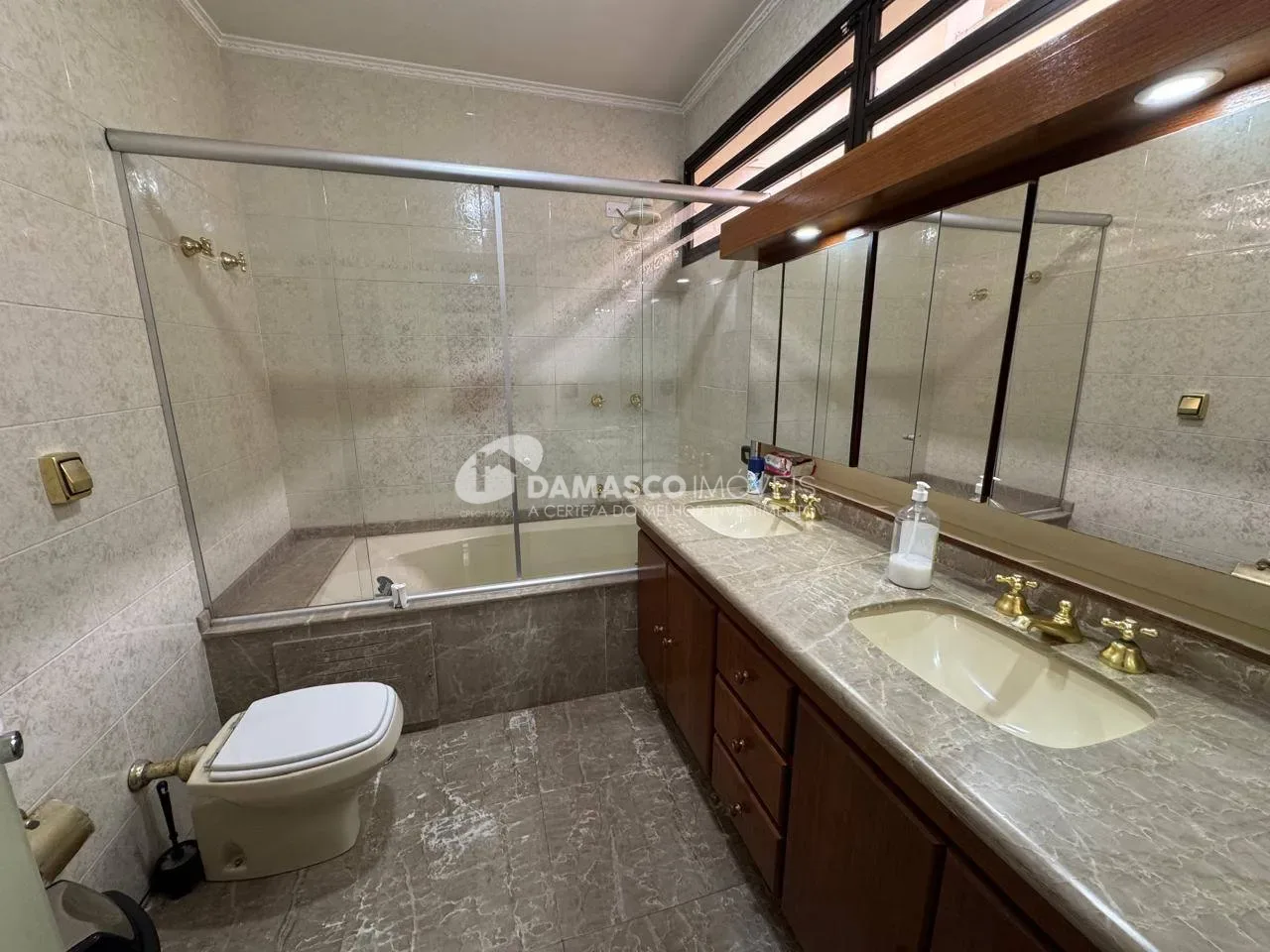 Sobrado  para Venda 3 Quartos, 3 Suites, 6 Vagas, Santa Paula, São Caetano do Sul - SP
