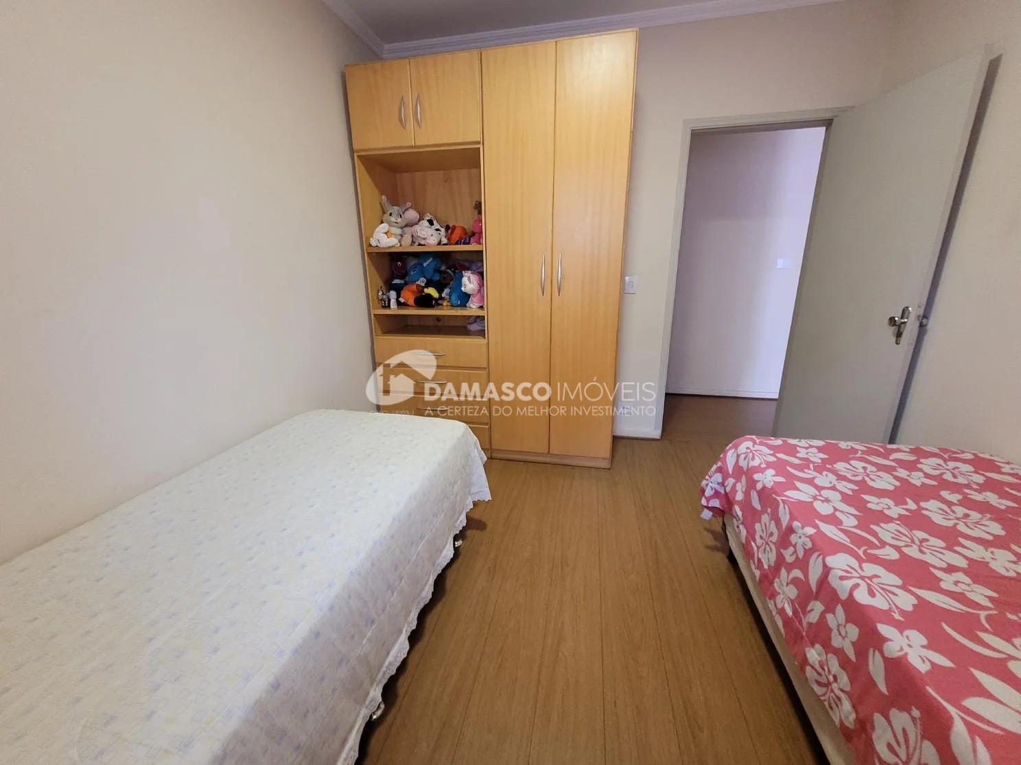 Sobrado à venda 3 Quartos, 2 Vagas, 187M², Campestre, Santo André - SP