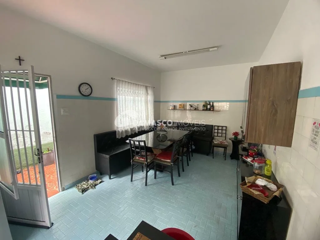 Casa à venda 2 Quartos, 3 Vagas, 198M², Campestre, Santo André - SP