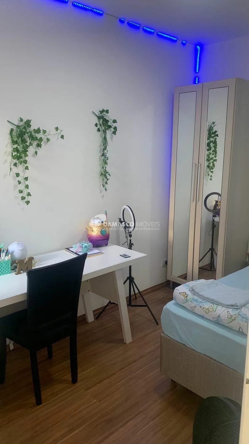 Sobrado à venda 3 Quartos, 1 Suite, 2 Vagas, 300M², Vila Alpina, São Paulo - SP
