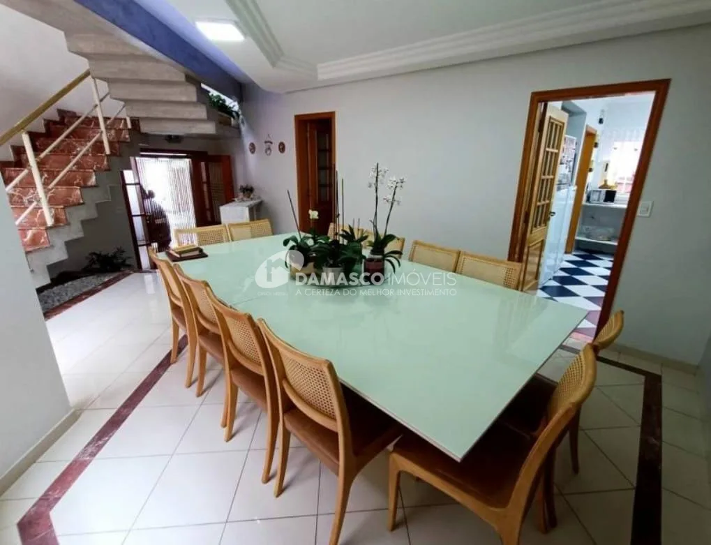 Sobrado à venda 3 Quartos, 3 Suites, 349M², Jardim São Caetano, São Caetano do Sul - SP