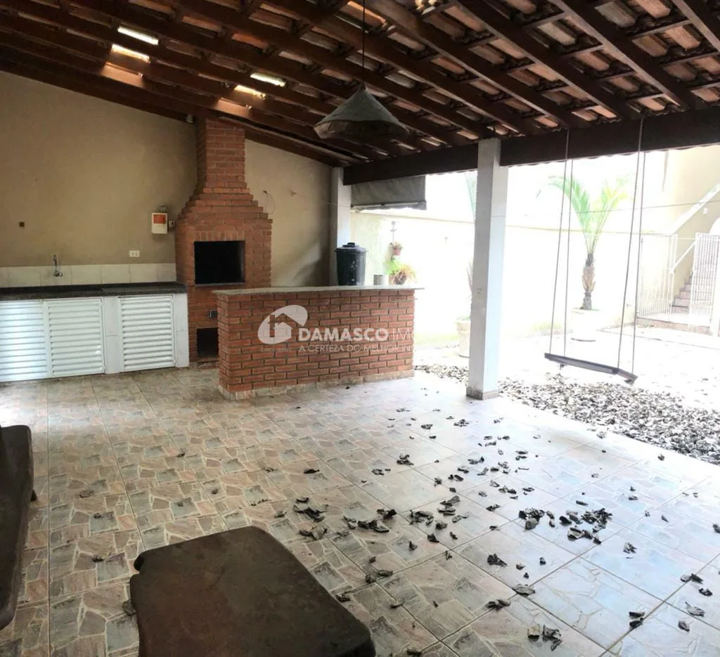 Sobrado à venda 3 Quartos, 3 Suítes, 4 Vagas, 350 m², Vila Floresta, Santo André - SP