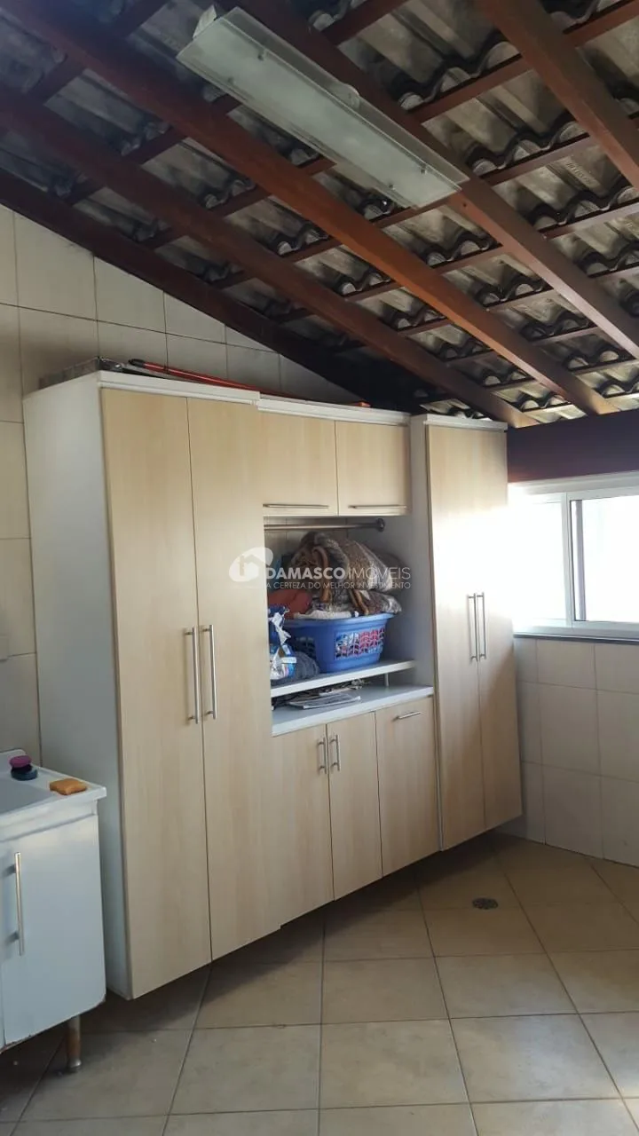 Sobrado à venda 3 Quartos, 1 Suite, 5 Vagas, 256M², Vila Alpina, São Paulo - SP