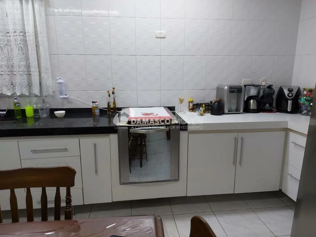 Sobrado à venda 3 Quartos, 1 Suite, 2 Vagas, 173M², Vila Lúcia, São Paulo - SP