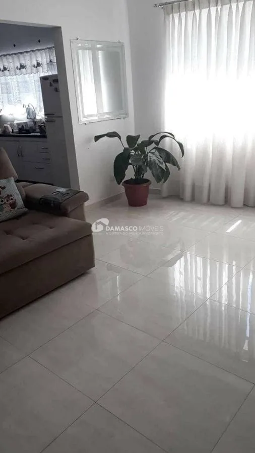 Sobrado à venda 3 Quartos, 1 Vaga, 112M², Nova Gerty, São Caetano do Sul - SP
