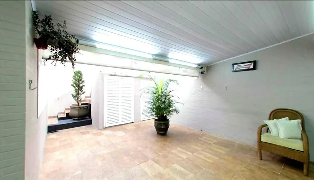 Sobrado à venda 2 Quartos, 1 Suite, 2 Vagas, 238M², Barcelona, São Caetano do Sul - SP