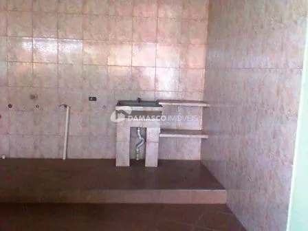 Sobrado à venda 3 Quartos, 2 Suites, 3 Vagas, 307M², Parque Gerassi, Santo André - SP