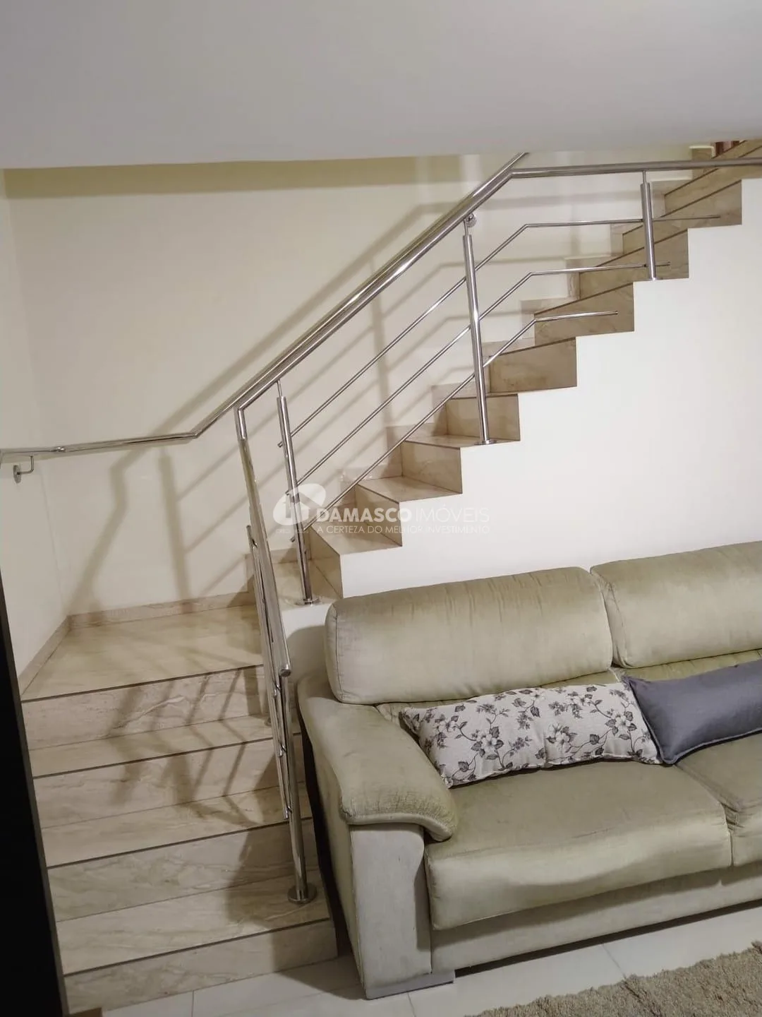 Sobrado à venda 2 Quartos, 2 Vagas, 100M², Vila Arapuã, São Paulo - SP
