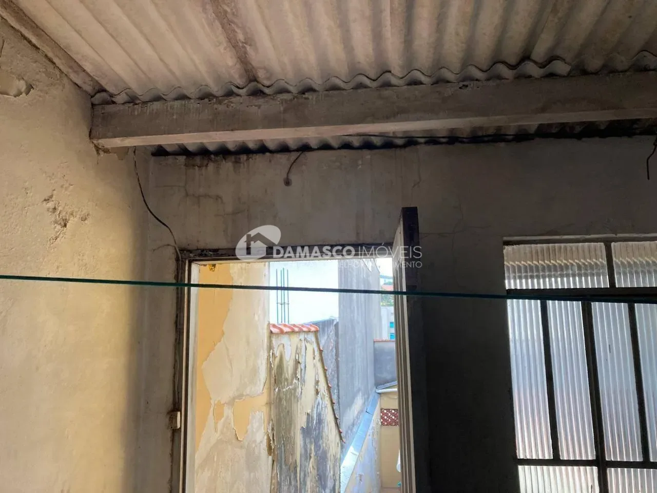 Casa à venda 3 Quartos, 3 Vagas, 207,4 M²   de terreno e 211m² de area construída, a 30 metros do parque linear  no bairro Olímpico, São Caetano do Sul - SP