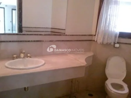 Sobrado para Locação 5 Quartos, 5 Suites, 8 Vagas, Jardim São Caetano, São Caetano do Sul - SP