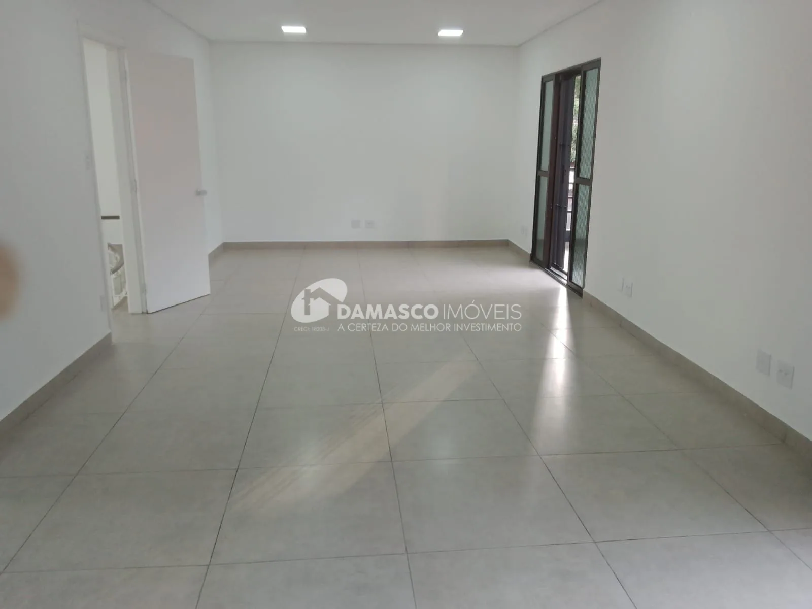 Sobrado para Locação 3 Quartos, 4 Vagas, Santo Antônio, São Caetano do Sul - SP