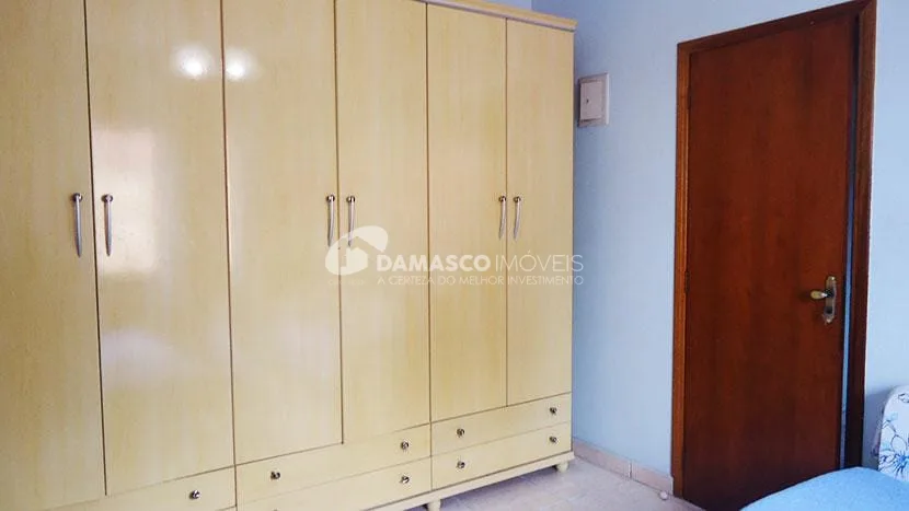Casa à venda 5 Quartos, 6 Vagas, 237M², Vila Aquilino, Santo André - SP