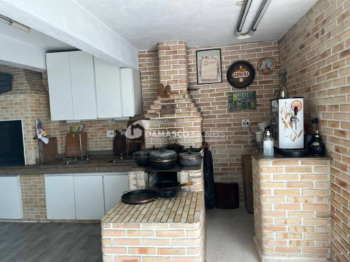Sobrado à venda 3 Quartos, 3 Suites, 4 Vagas, 355M², Osvaldo Cruz, São Caetano do Sul - SP