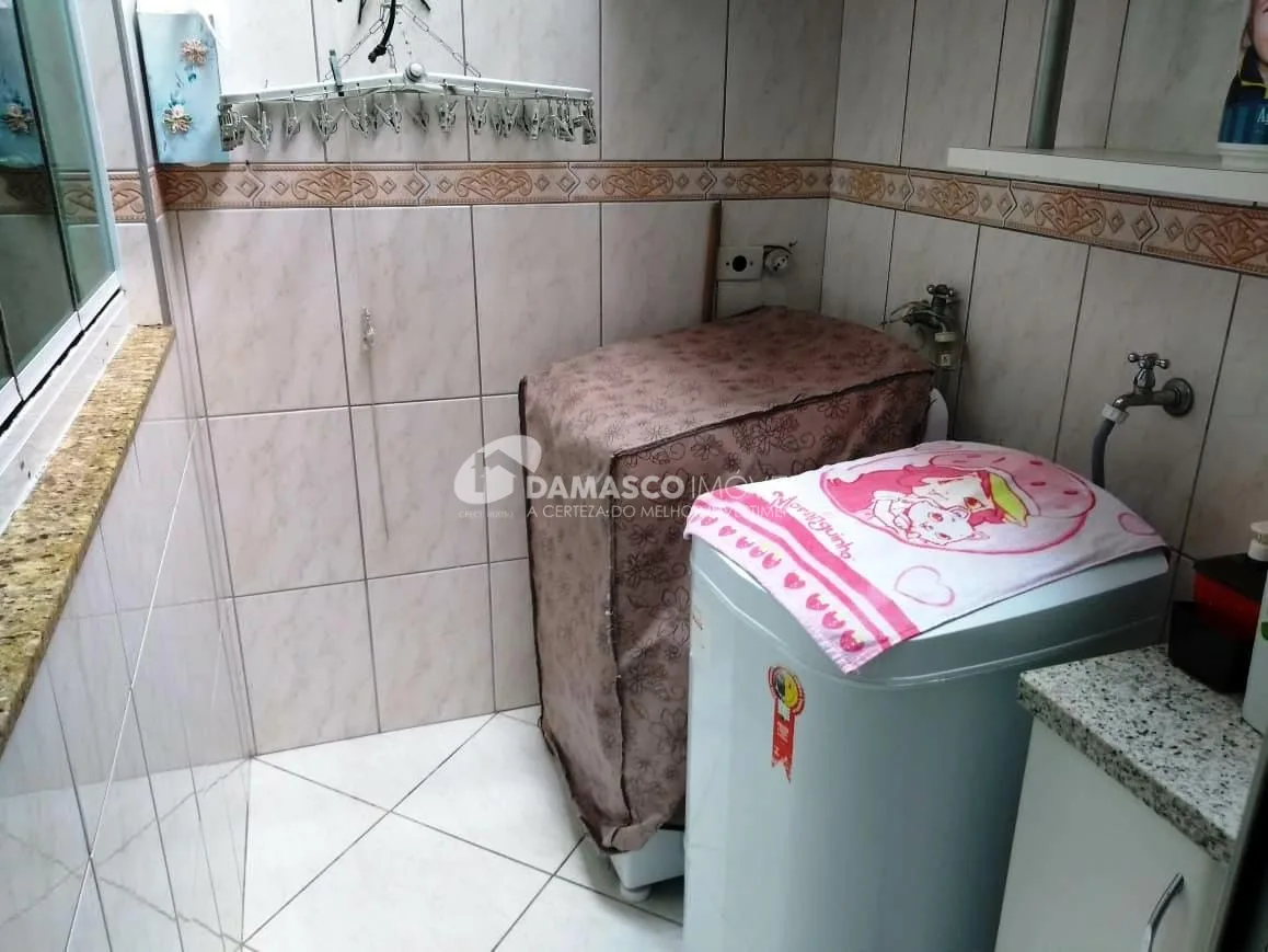 Sobrado à venda 3 Quartos, 1 Suite, 5 Vagas, 240M², Jardim, Santo André - SP