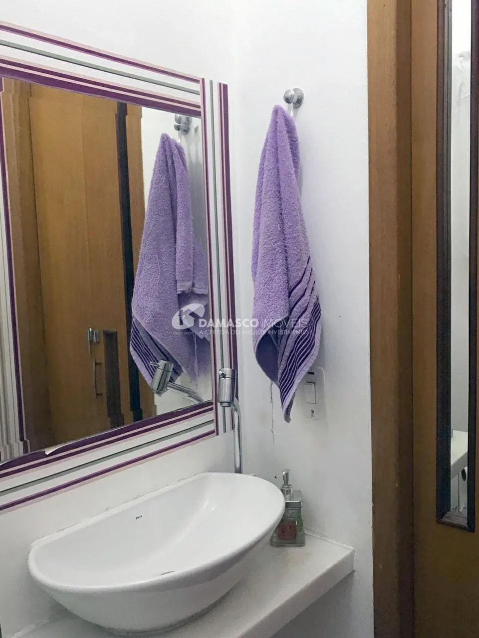 Sobrado à Venda 3 Quartos, 3 Suites, 6 Vagas, Nova Gerty, São Caetano do Sul - SP