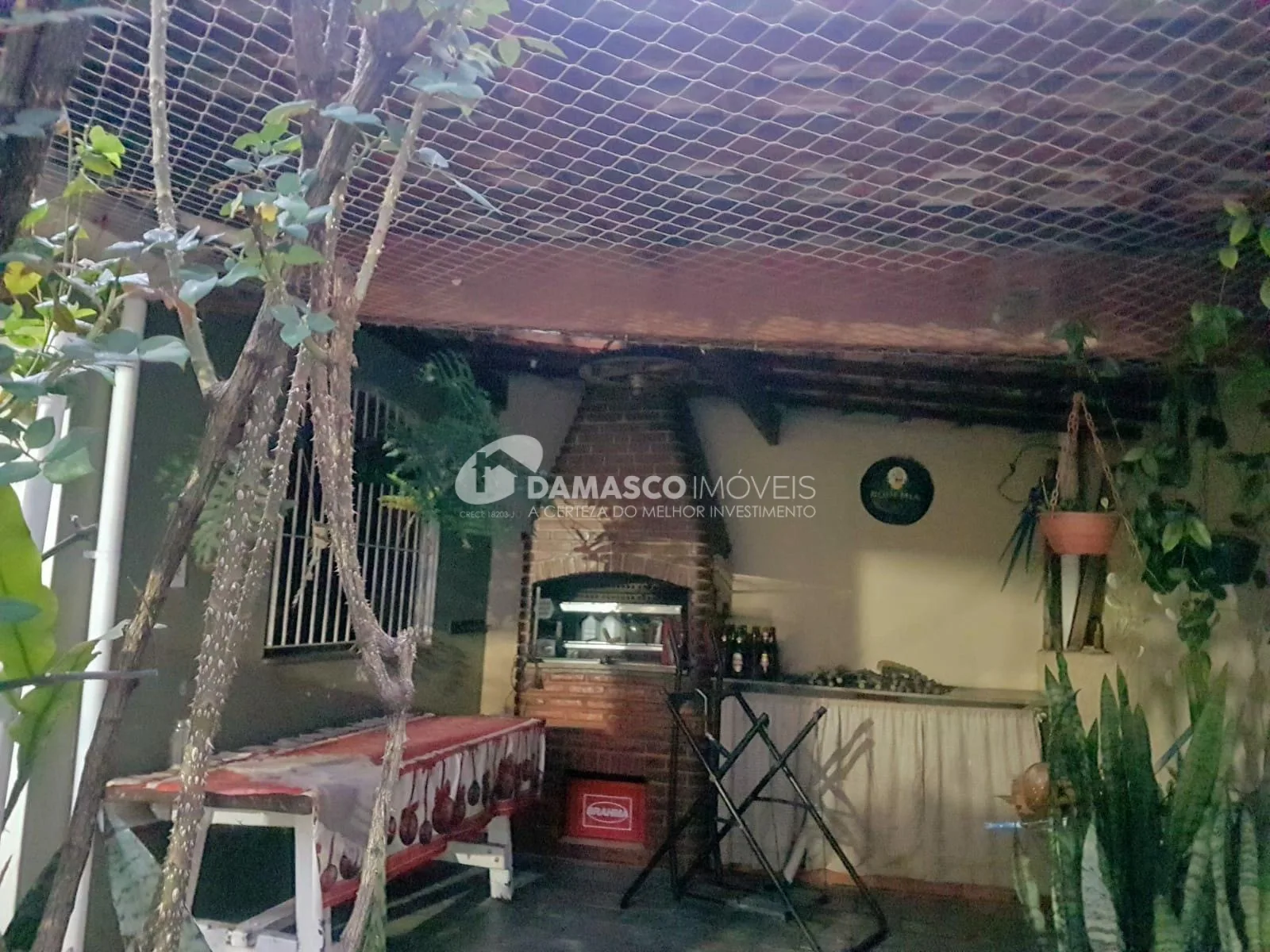 Casa à venda 3 Quartos, 2 Vagas, Cerâmica, São Caetano do Sul - SP