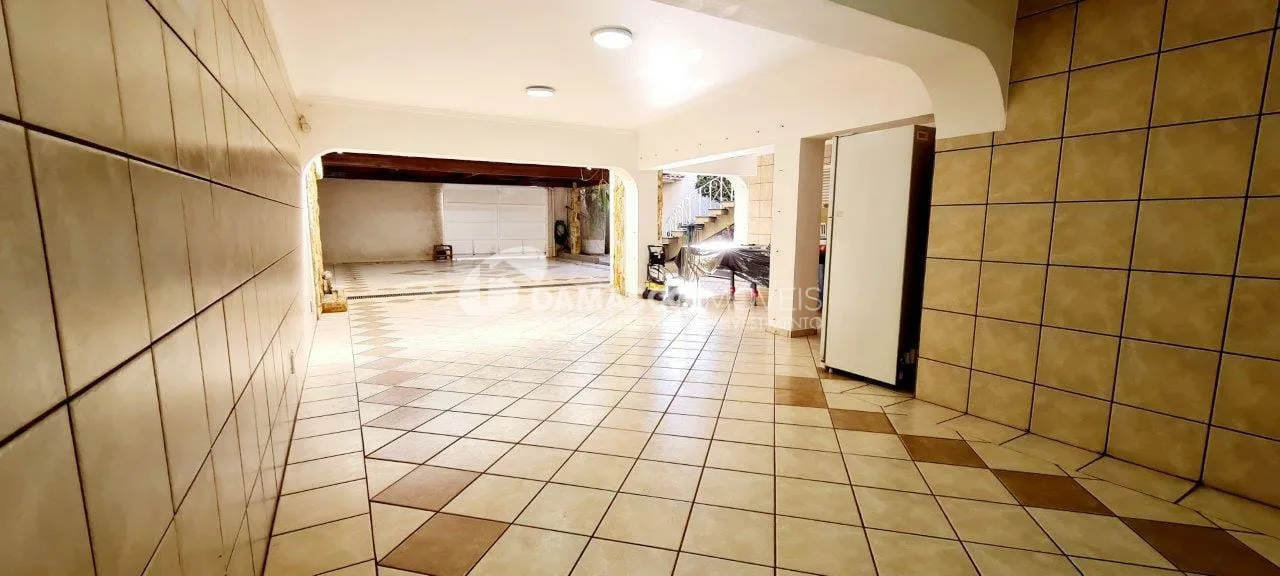 Casa para locação 3 Quartos, 3 Suítes, 6 Vagas, 326 m², Campestre, Santo André - SP
