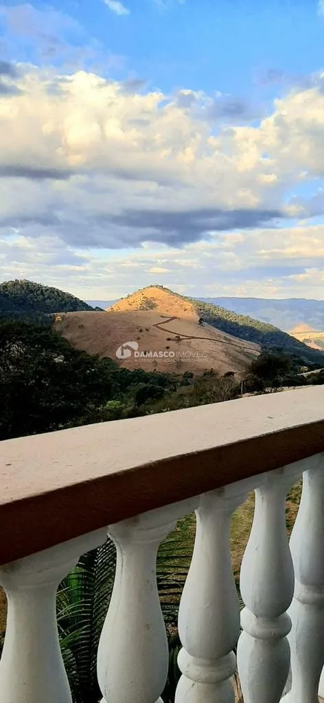 Casa à venda 6 Quartos, 6 Suites, Dos Pires, Sapucaí Mirim - MG