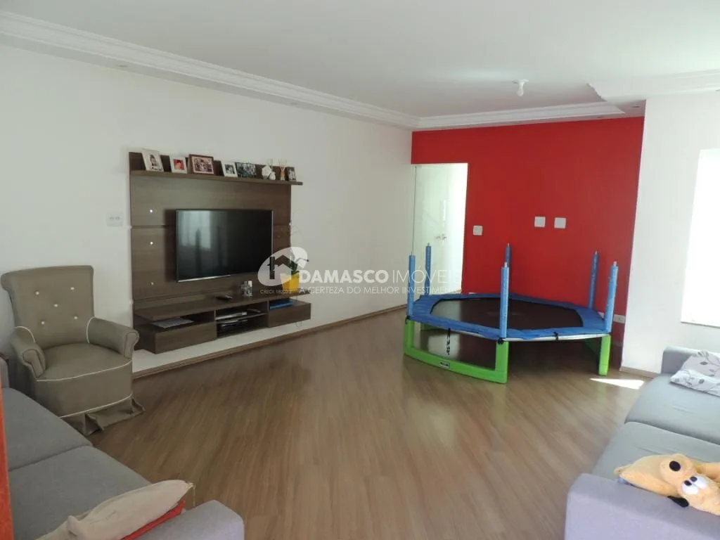 Sobrado à venda 3 Quartos, 3 Suites, 8 Vagas, 268M², Vila Alpina, São Paulo - SP
