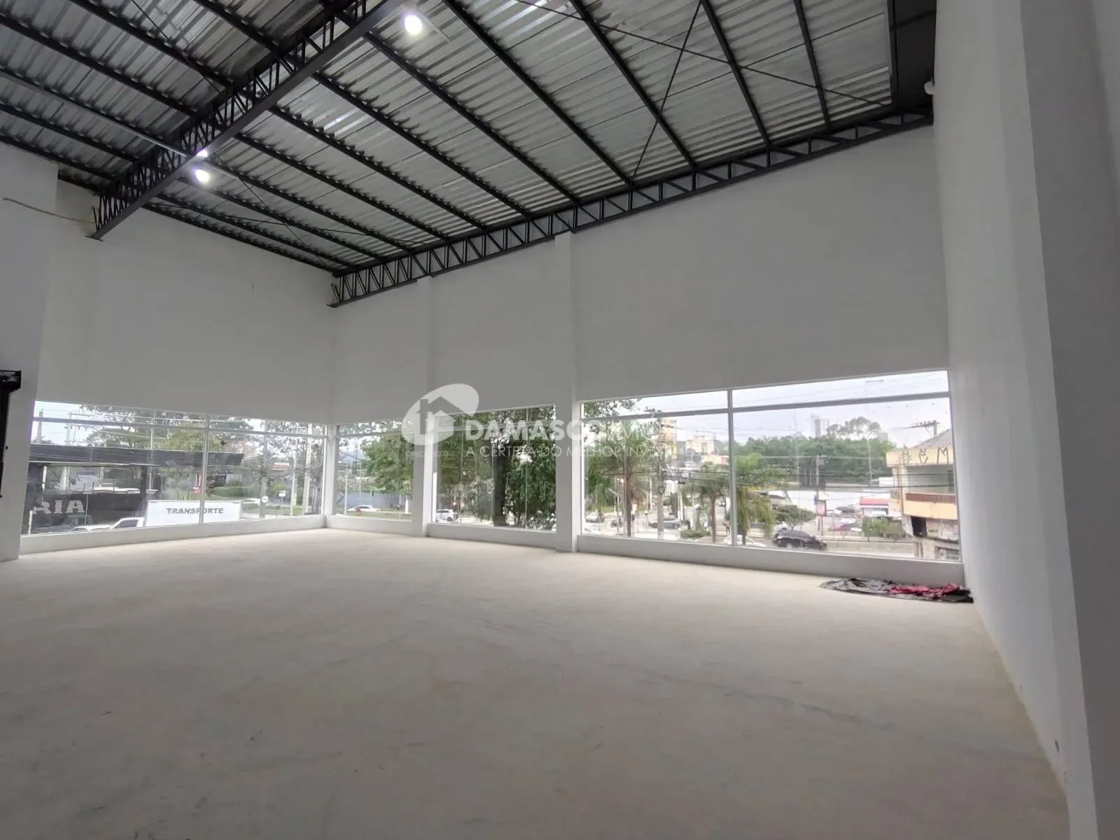 Loja para locação na Vila Gilda em Santo André
