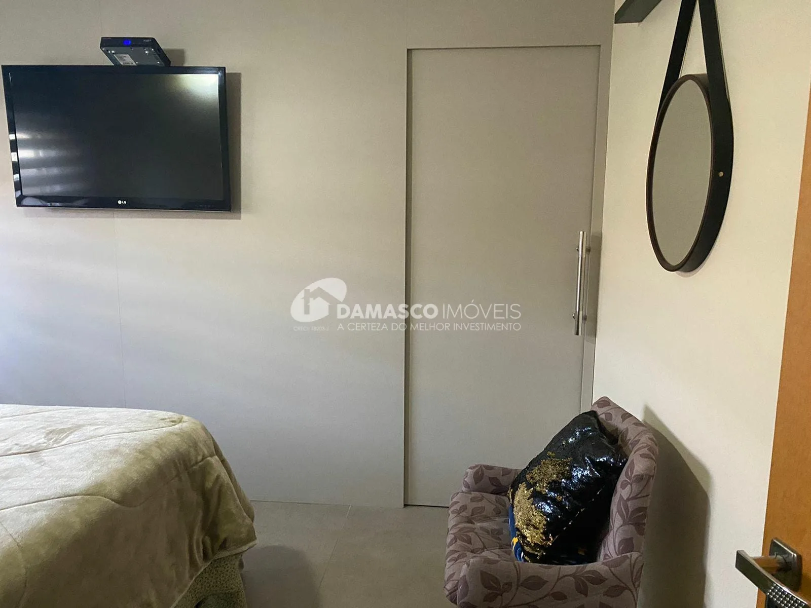 Sobrado à venda 3 Quartos, 1 Suite, 4 Vagas, 172M², Jardim São Caetano, São Caetano do Sul - SP