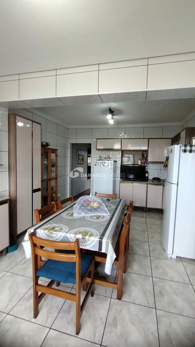 Sobrado à venda 3 Quartos, 2 Vagas, 189M², Campestre, Santo André - SP