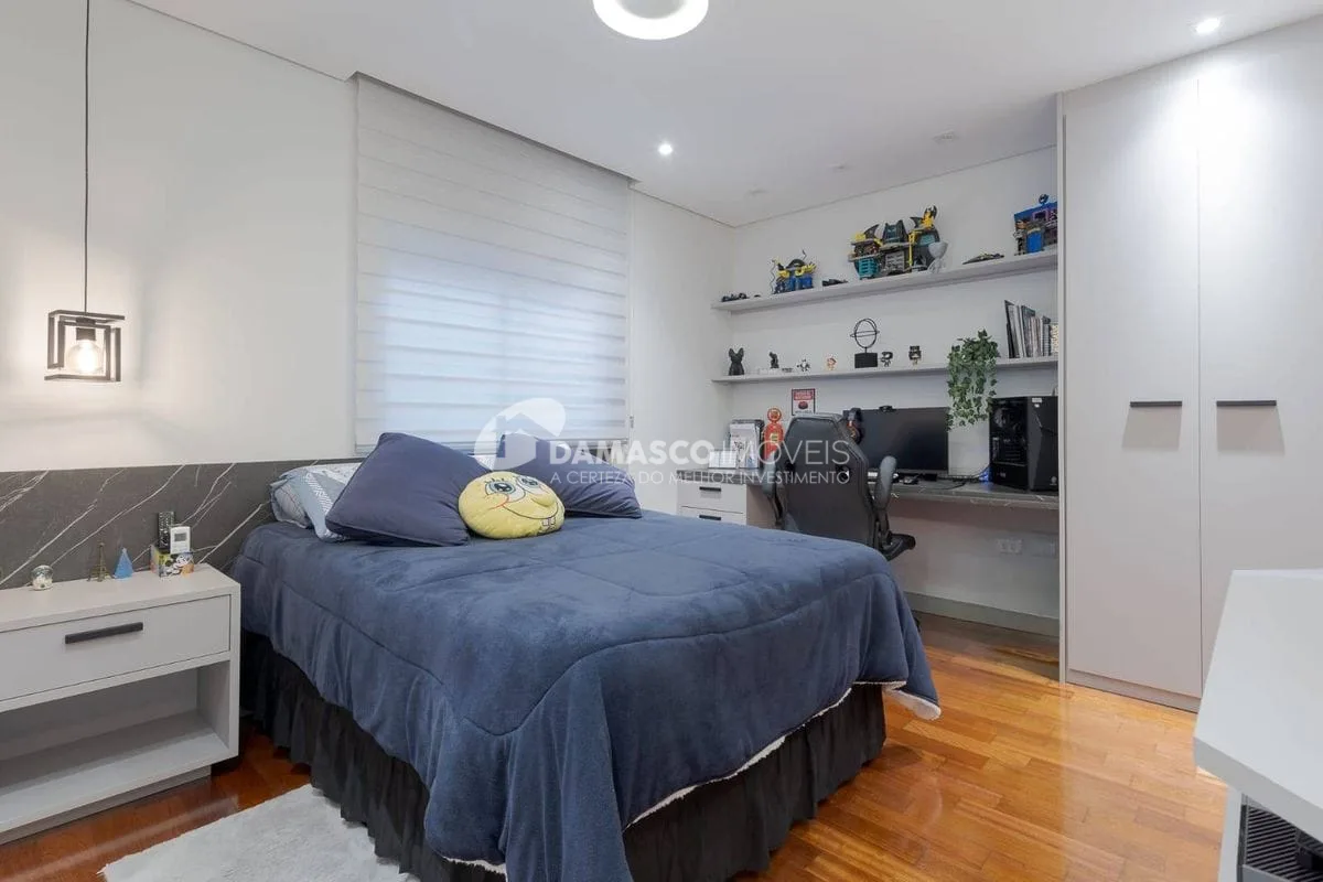 Sobrado venda alto padrão, 3 suítes, 4 vagas, Centro, Santo André