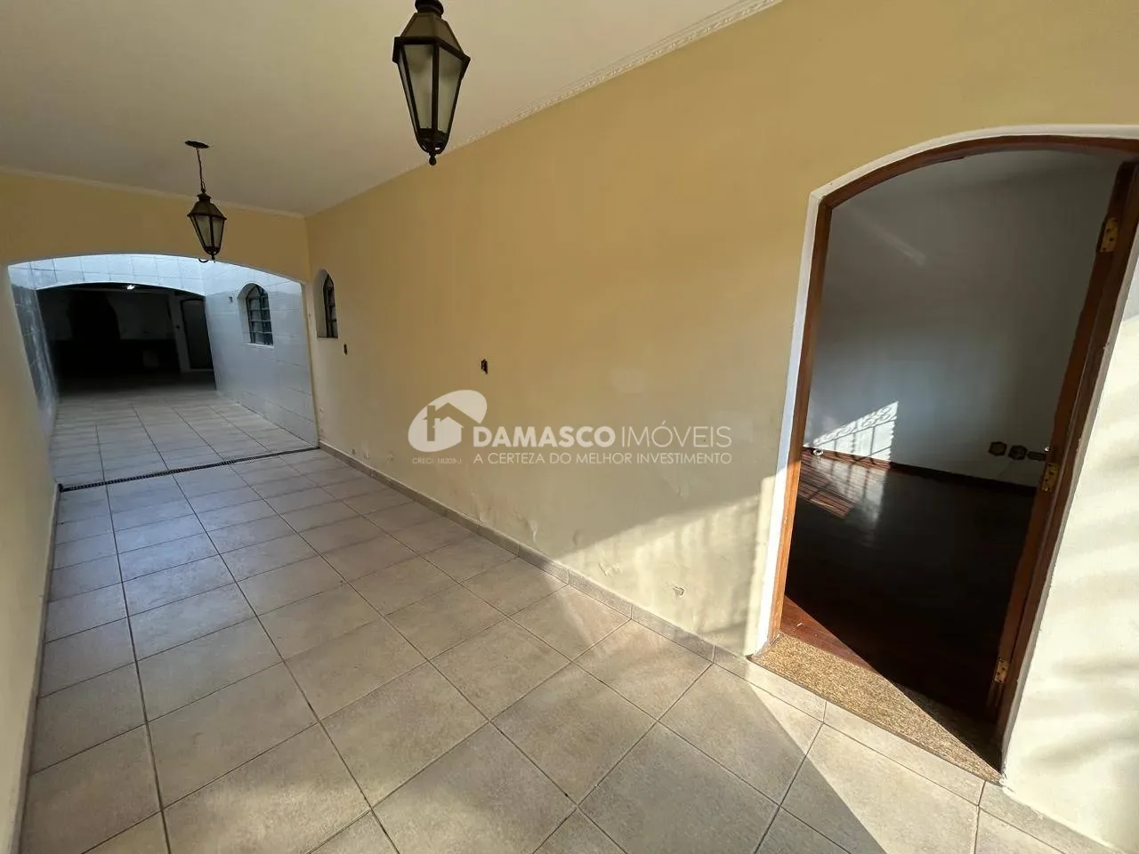 Sobrado para Venda 3 Quartos, 2 Suites, 5 Vagas, Mauá, São Caetano do Sul - SP