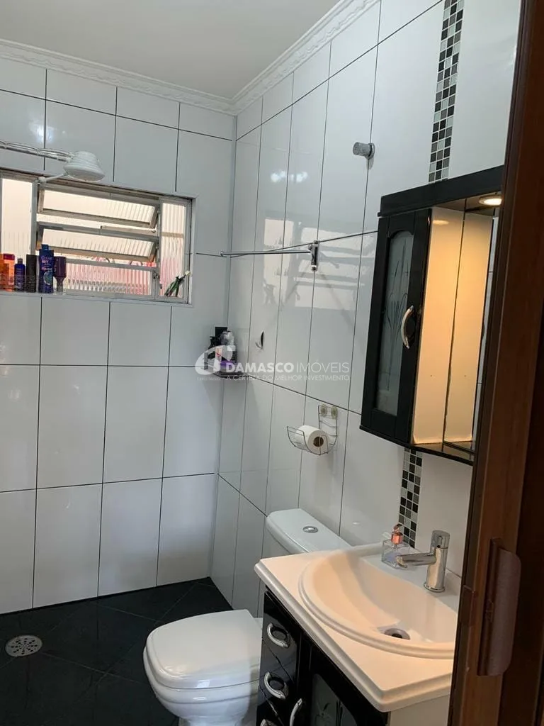 Sobrado à venda 3 Quartos, 1 Suite, 4 Vagas, 383M², Cerâmica, São Caetano do Sul - SP