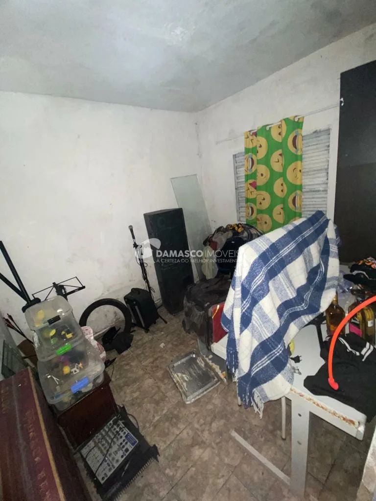 Casa à venda 1 Quarto, 2 Vagas, Vila Palmares, Santo André - SP