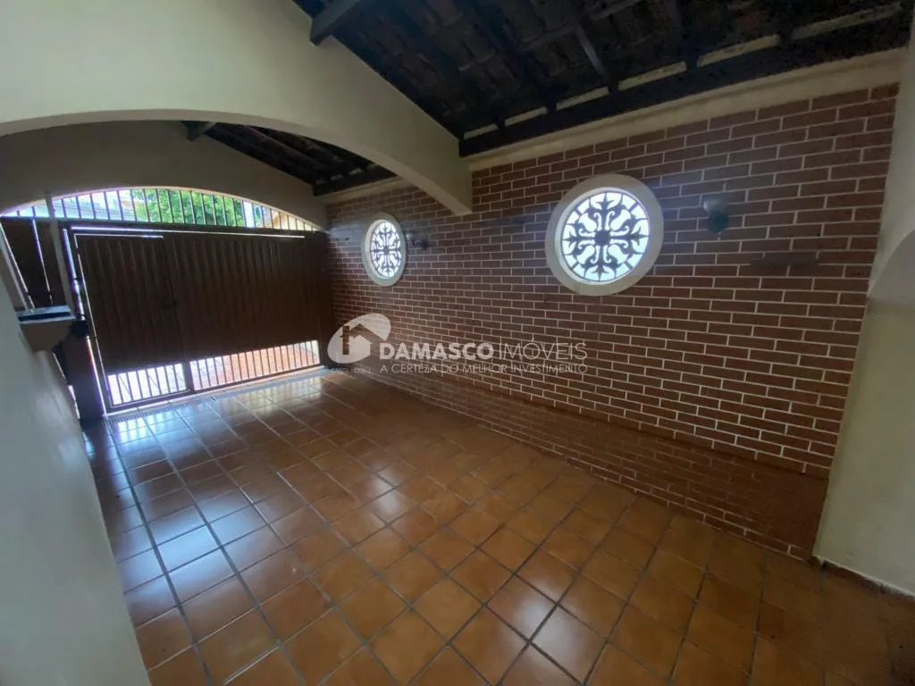 Casa à venda 2 Quartos, 3 Vagas, 258M², Campestre, Santo André - SP