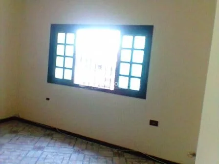 Sobrado à venda 3 Quartos, 2 Suites, 3 Vagas, 307M², Parque Gerassi, Santo André - SP