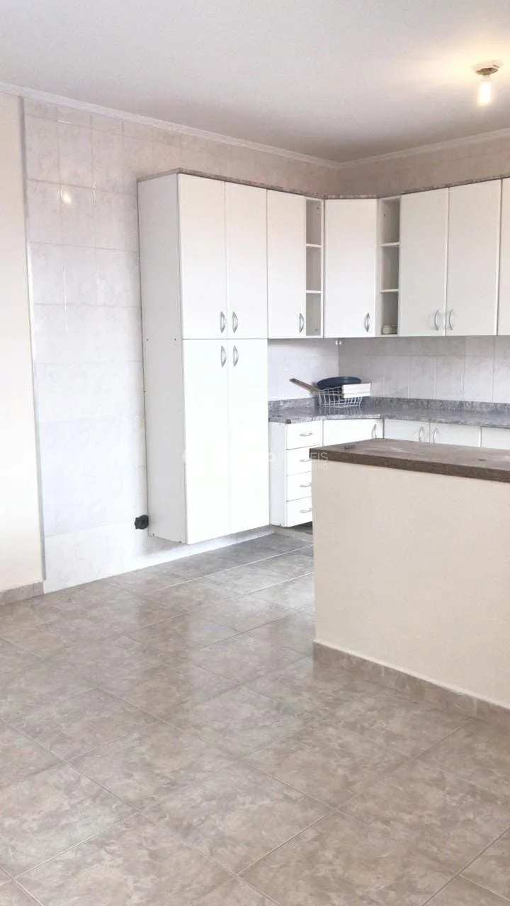 Casa à venda 2 Quartos, 1 Suite, 4 Vagas, 200M², Campestre, Santo André - SP