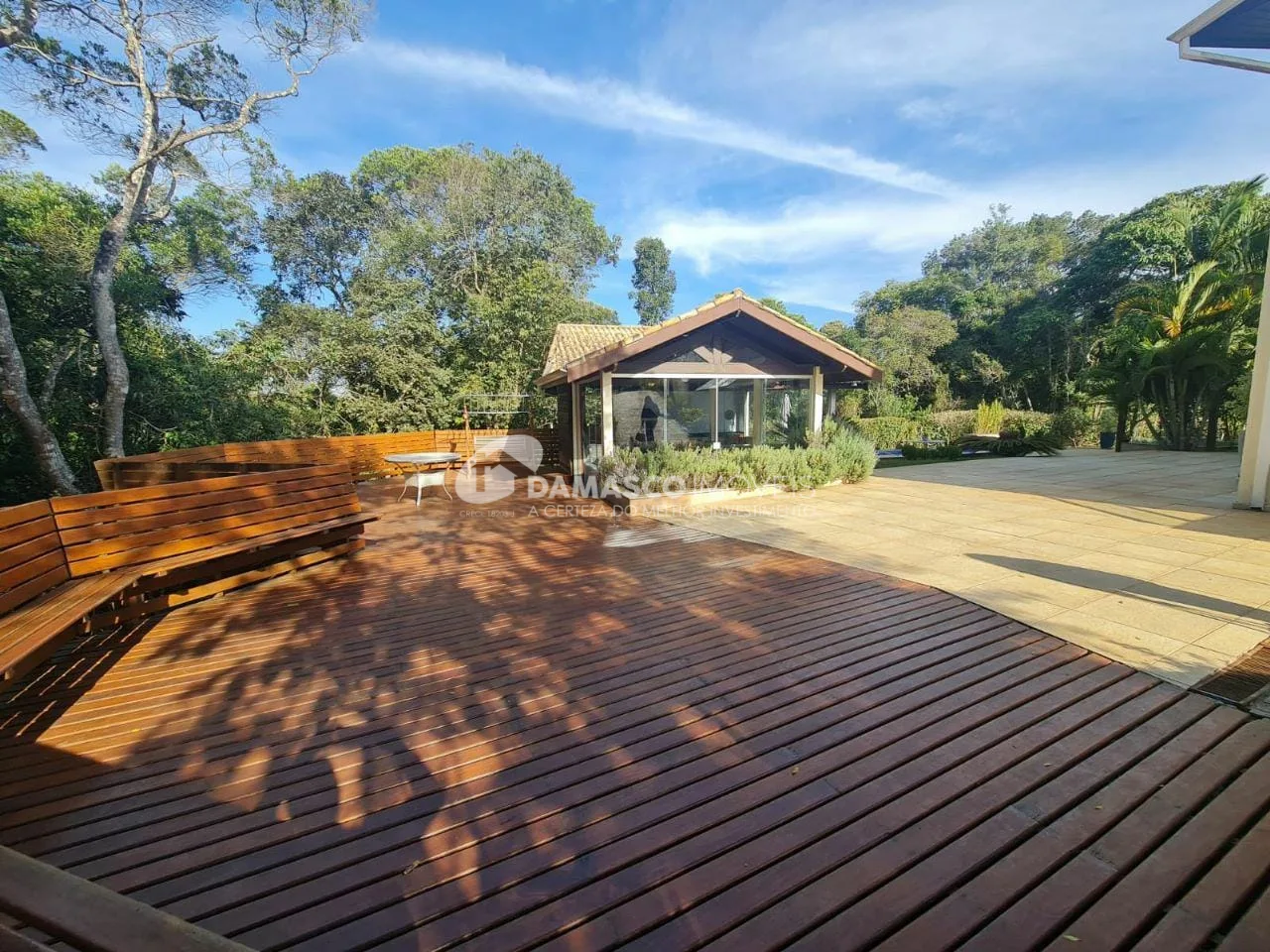 Casa à venda 3 Quartos, 3 Suites, 450M², Avenida Estrutural Leste, Ibiúna - SP